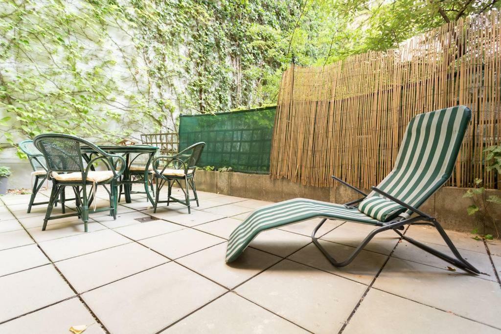 Relaxing Terrace Apartment In Lively Area Wien Eksteriør billede